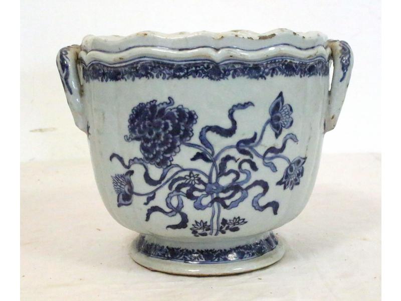 RAFRAICHISSOIR à bouteille en porcelaine,...