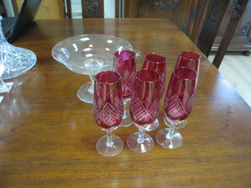 COUPE en cristal chiffrée JB et SIX VERRES...