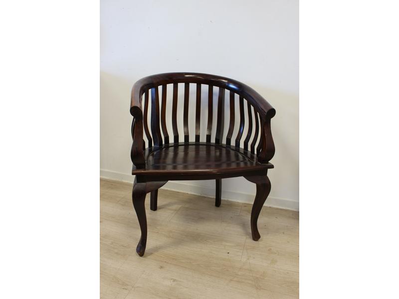 FAUTEUIL gondole en bois exotique.