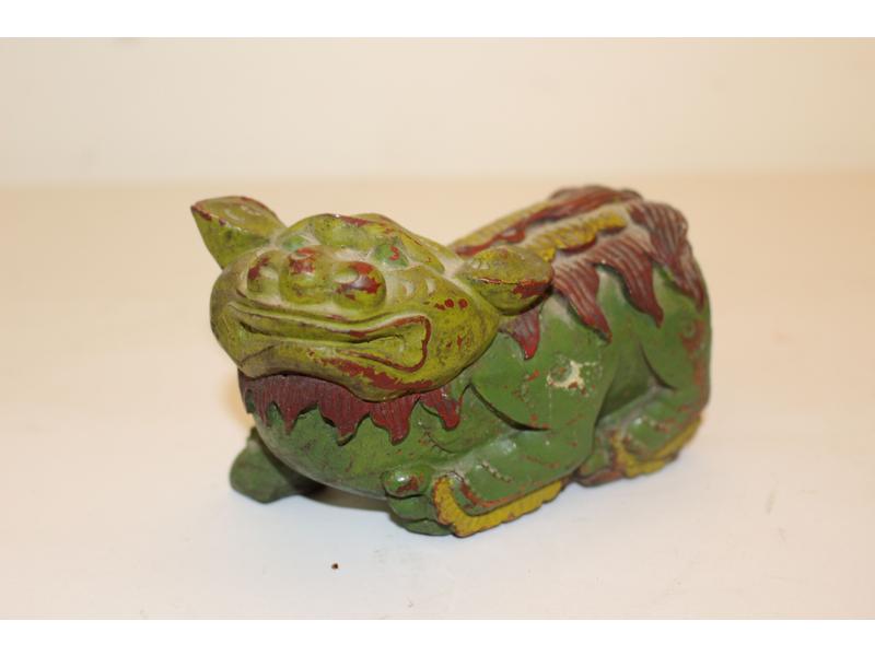 CHIMERE ou CHIEN DE FÔ en bois sculpté p...