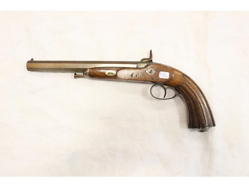 PISTOLET D'OFFICIER à percussion.