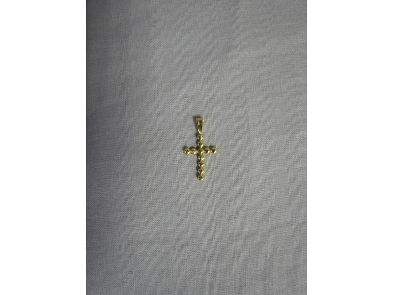 PENDENTIF CROIX en or jaune en forme de perles....
