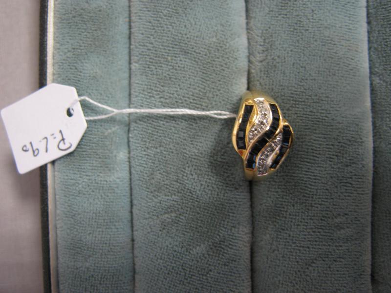 BAGUE en or jaune sertie de brillants et...