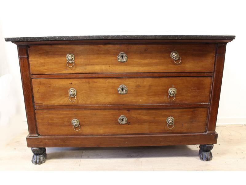 COMMODE rectangulaire en acajou et placage...