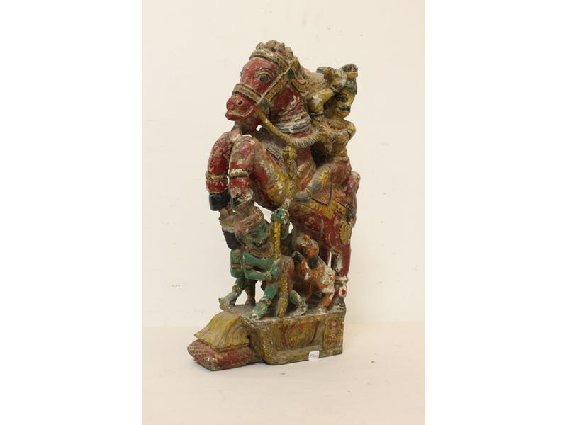 CAVALIER en bois sculpté polychrome.