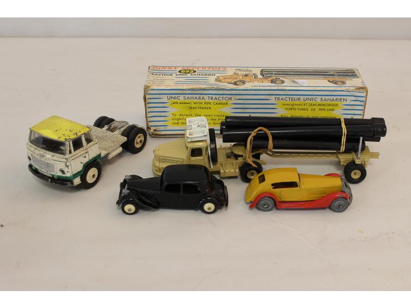DINKY TOYS - 1/43e