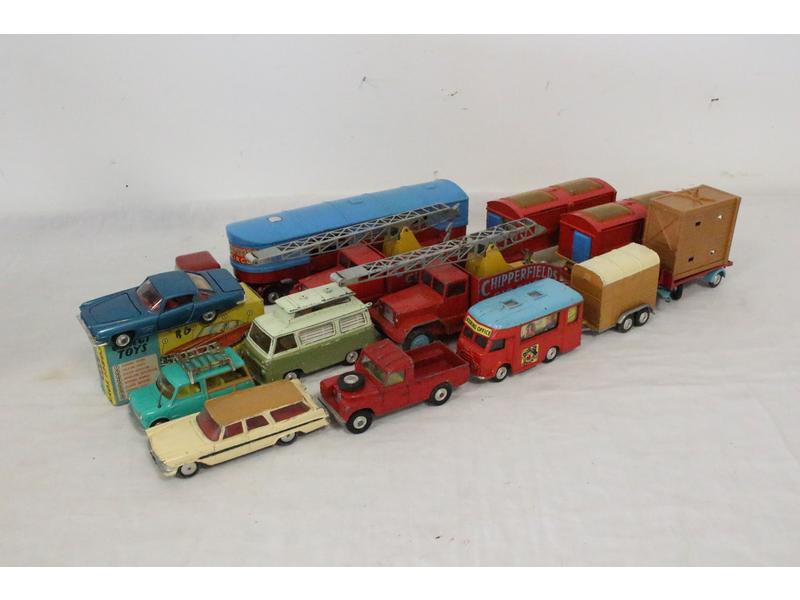 CORGI TOYS