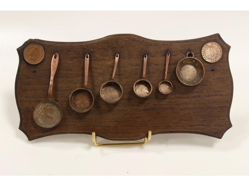 ENSEMBLE DE CASSEROLES MINIATURES en cuivre...