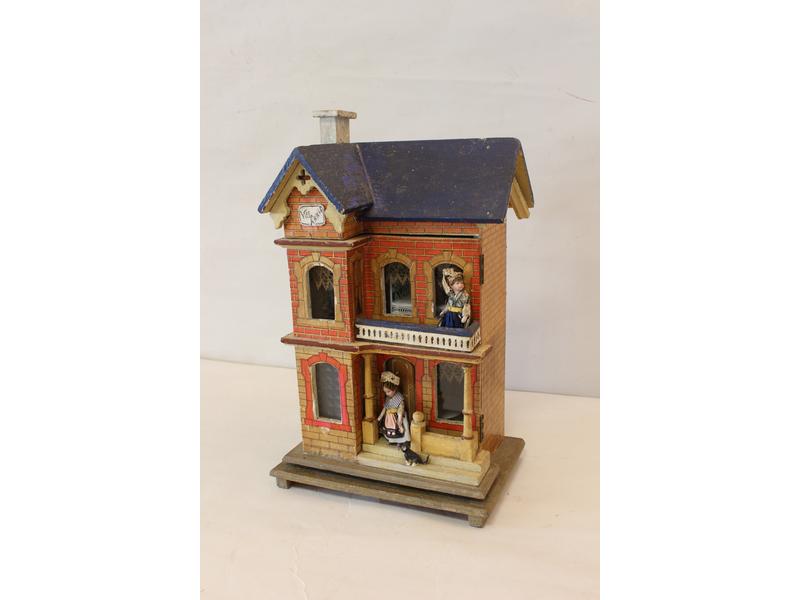 PETITE MAISON DE POUPEE, type Deauville,...