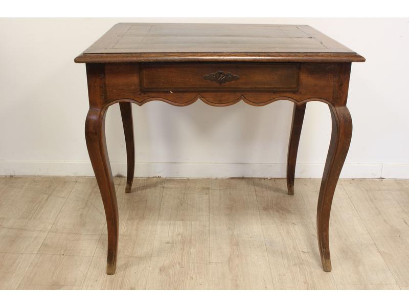 TABLE BUREAU ouvrant à un tiroir en ceinture,...