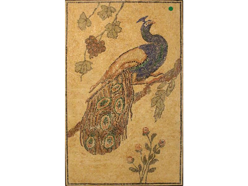 MOSAÏQUE représentant un paon branché.
