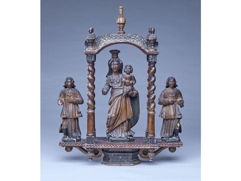 VIERGE A L'ENFANT de procession, sous un...