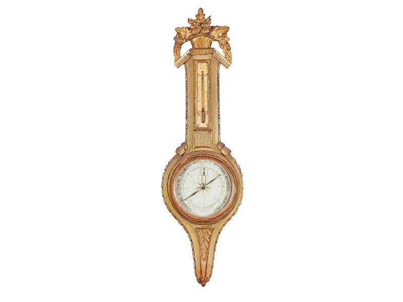BAROMETRE en bois sculpté laqué beige et...