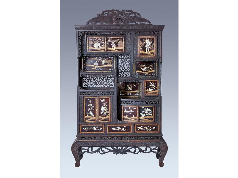 SPECTACULAIRE CABINET en bois exotique richement...