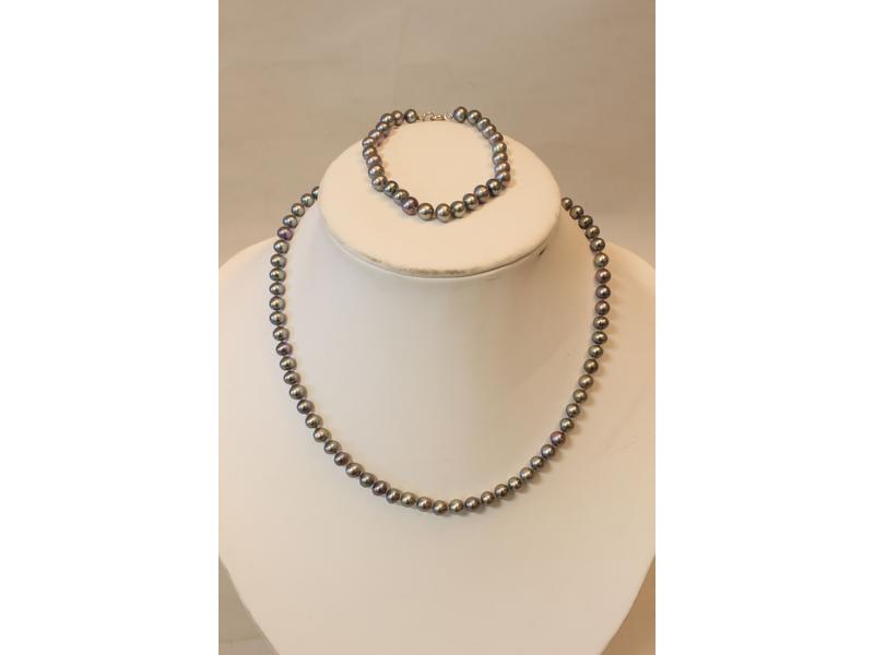 COLLIER EN PERLES grises de culture et son...