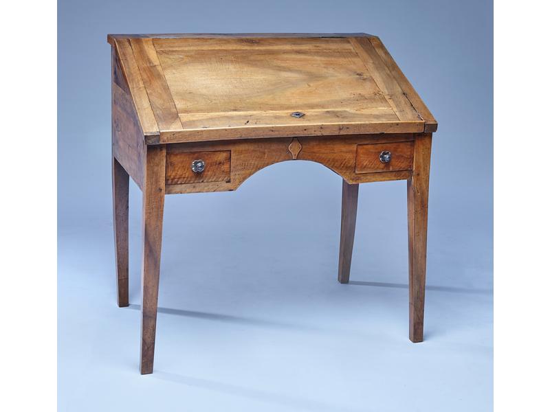 PETIT BUREAU DE PENTE en acajou et placage...