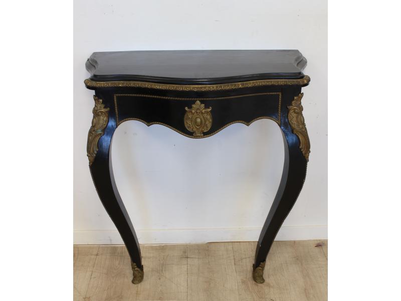 CONSOLE d'applique en bois laqué noir à deux...