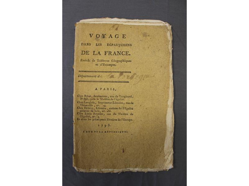 [DORDOGNE] Voyages dans les départements...