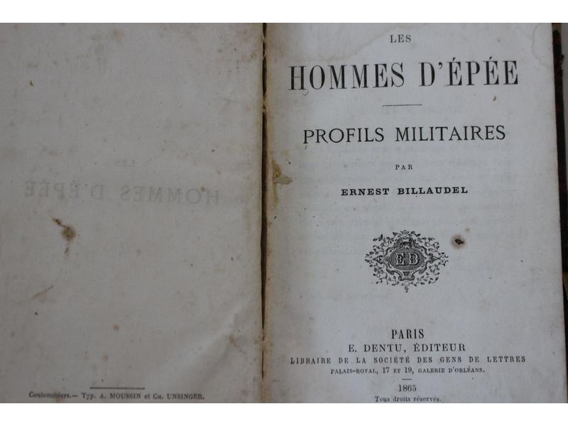 [DROIT - MILITARIA] - 2 OUVRAGES: