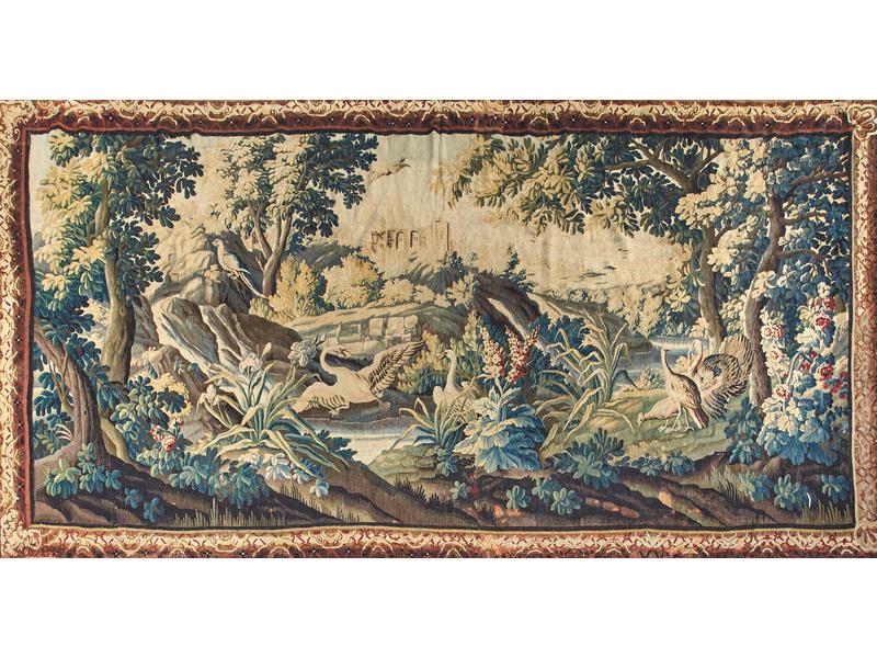 TAPISSERIE dite " verdure " en laine polychrome...