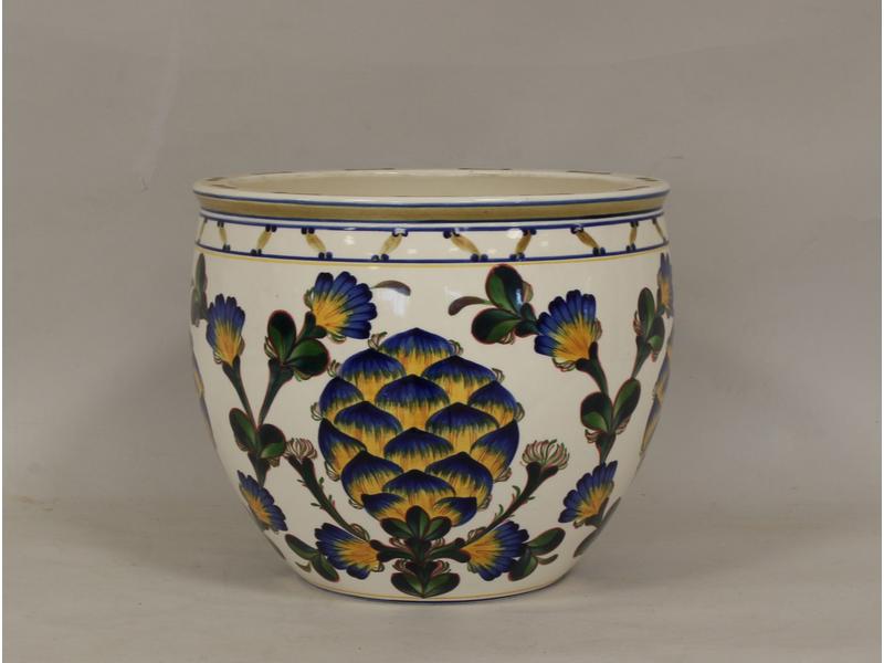 CACHE-POT en faïence émaillée à décor de...