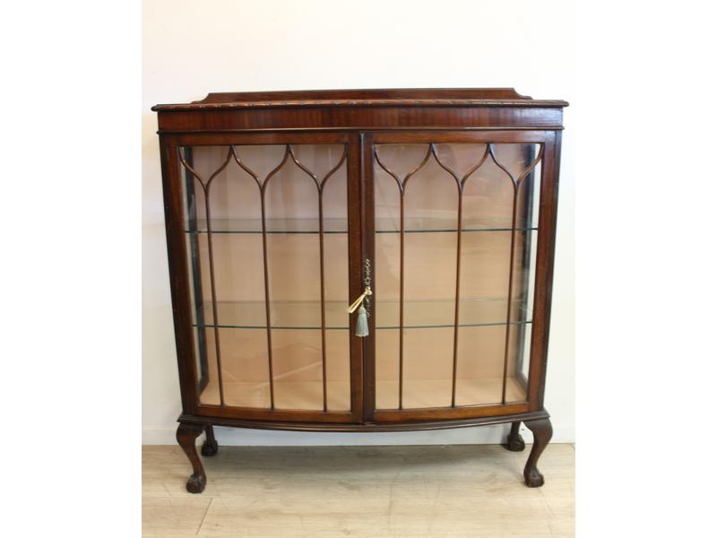 VITRINE rectangulaire en acajou et placage...