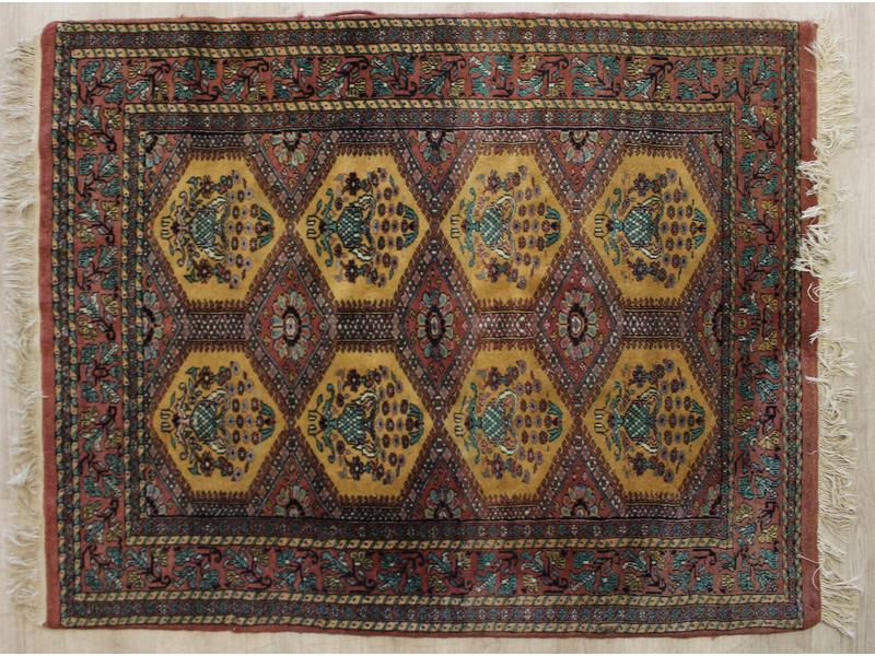 TAPIS rectangulaire en laine rouge à décor...