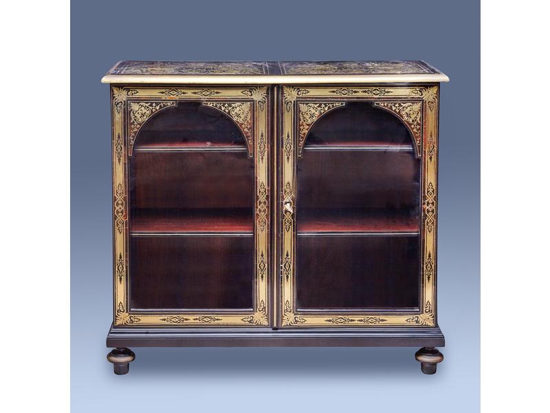 VITRINE rectangulaire en marqueterie dite...