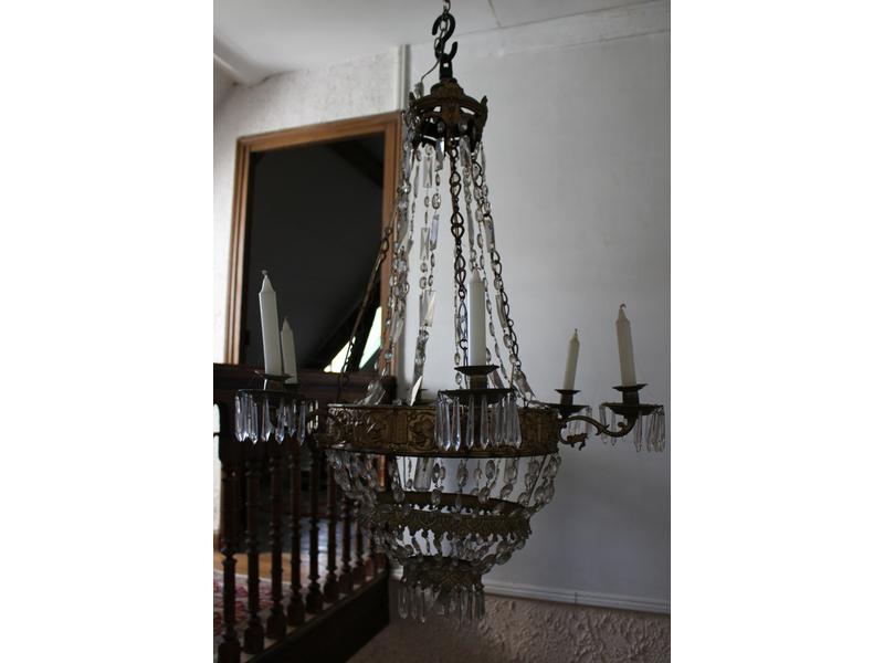LUSTRE MONTGOLFIERE en cristal et laiton...