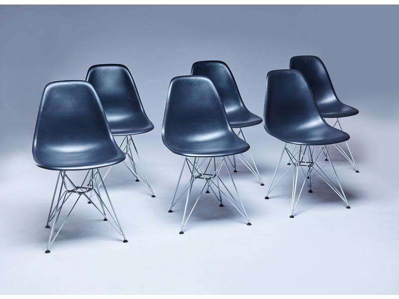 Charles et Ray EAMES pour les éditions V...