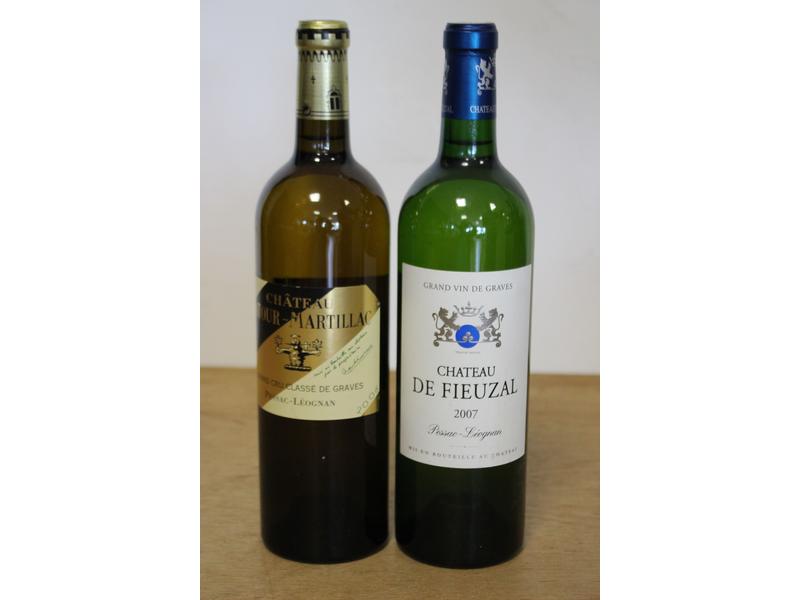 Lot de 2 blles de vin blanc comprenant :