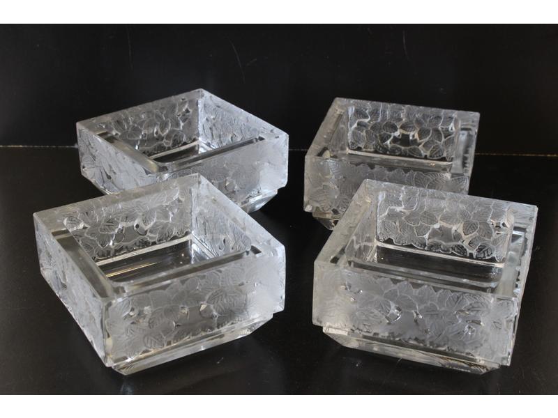 R. LALIQUE