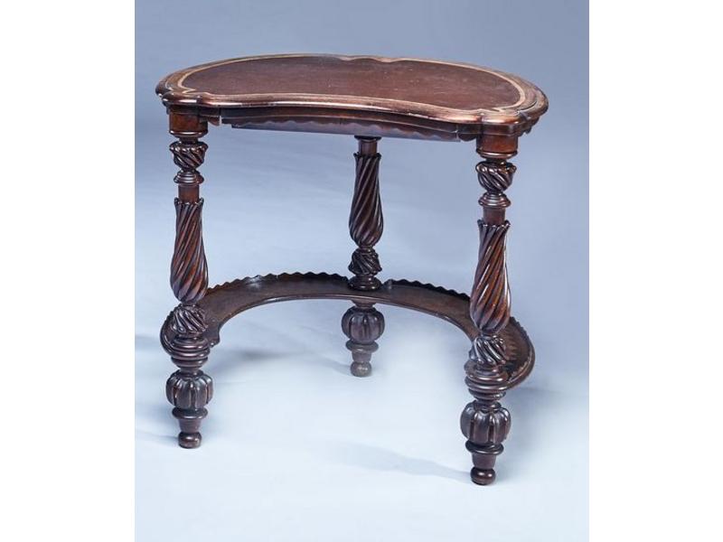 TABLE A ECRIRE de forme rognon en acajou...