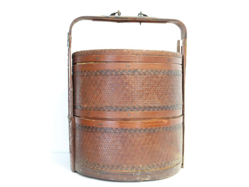 PANIER A PIQUE-NIQUE en osier teinté tressé...