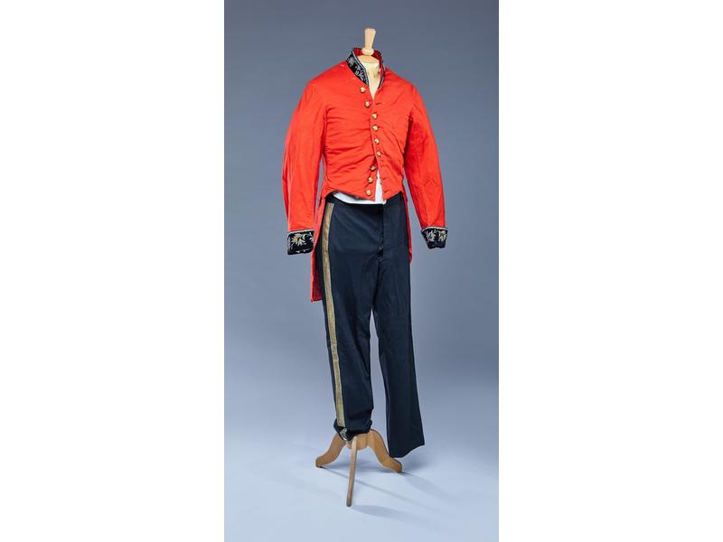 TENUE DE VILLE DE CAMERIER DU PAPE PIE IX,...