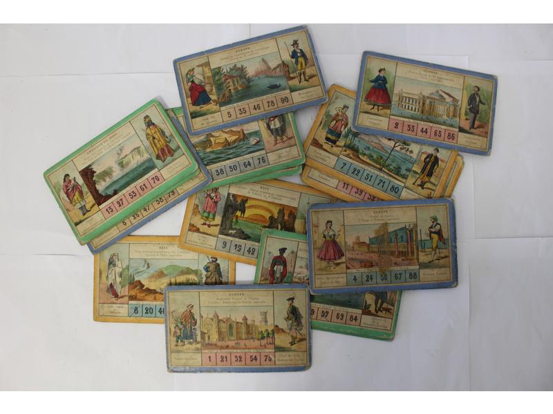 JOLI JEU DE LOTO comprenant 18 planches à...