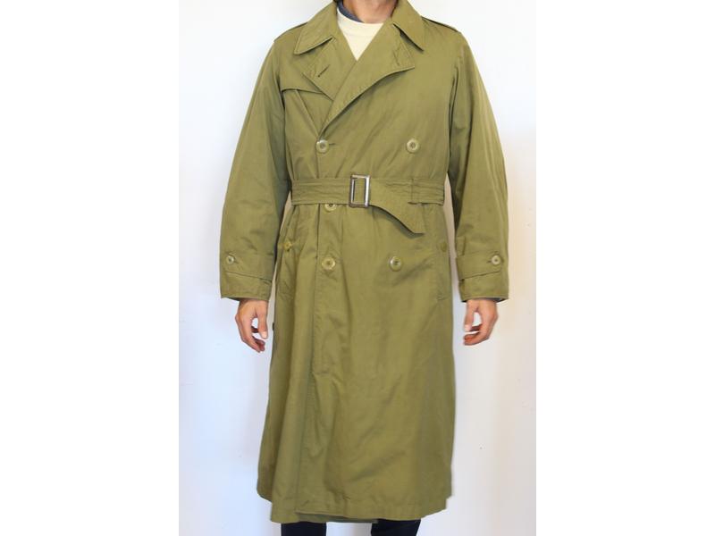UNIFORME DE MEDECIN EN CHEF (lieutenant colonel)...