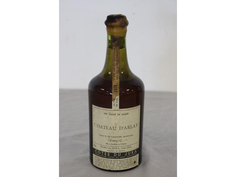 1 Blle VIN JAUNE mise Ch. d'Arlay 1976