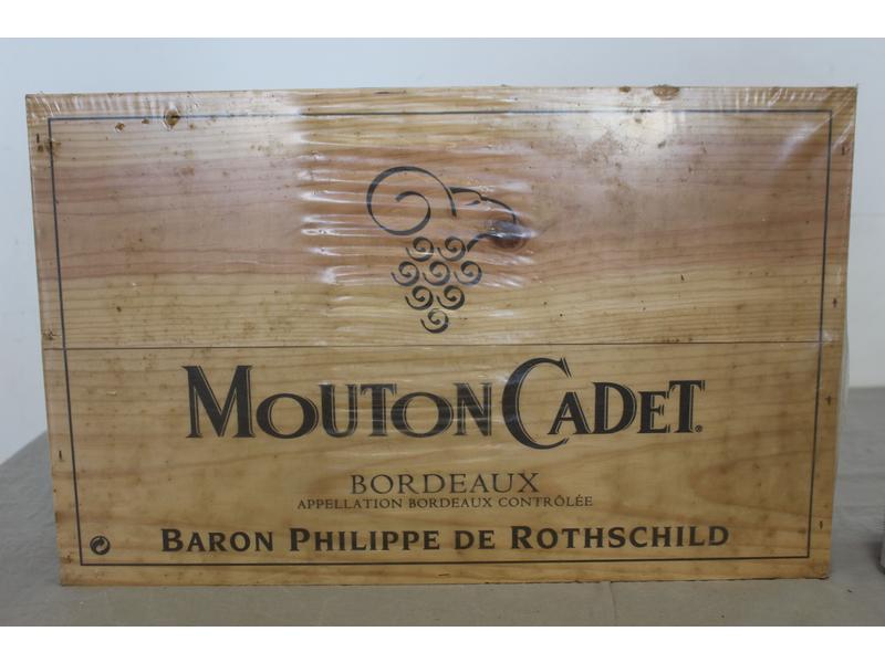 6 Blles CH. MOUTON CADET Bordeaux 2002