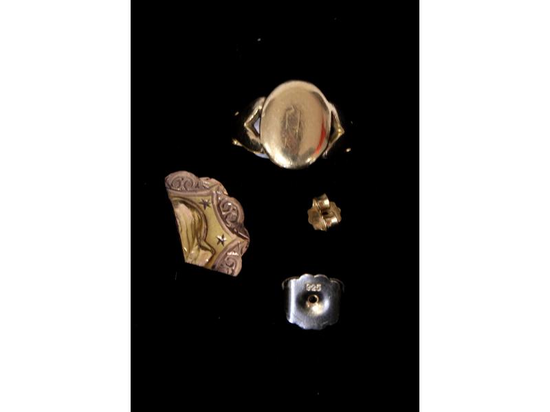LOT DE DEBRIS D'OR (18K) dont petite che...