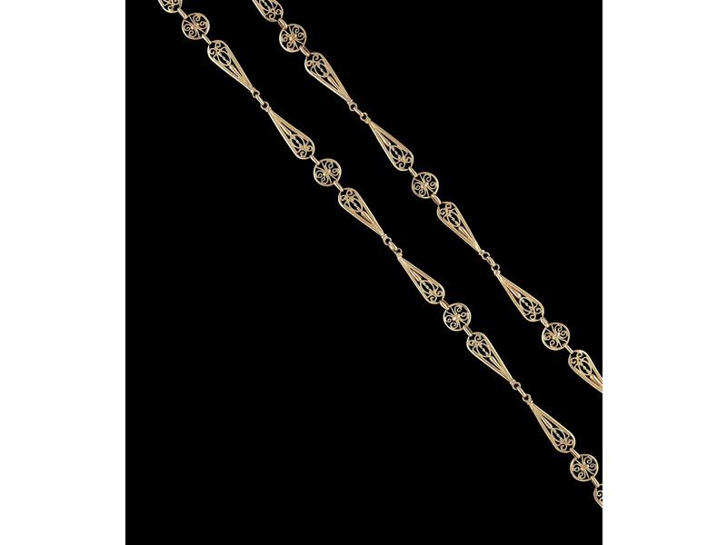 SAUTOIR en or jaune (18K) filigrané. (sans...