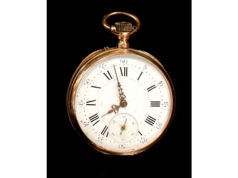 MONTRE DE GOUSSET chronomètre en or jaune...