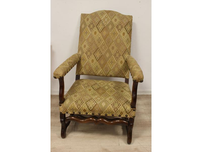 FAUTEUIL à haut dossier plat en chapeau de...