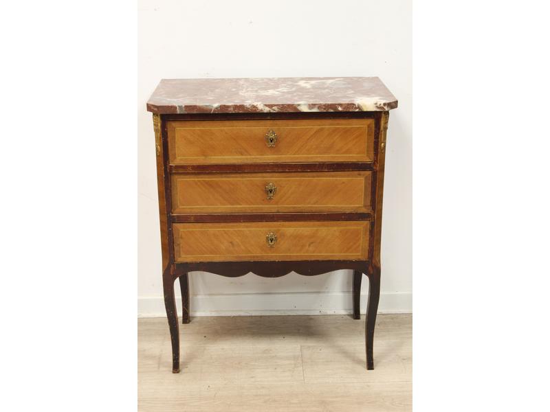 PETITE COMMODE rectangulaire en bois de placage...