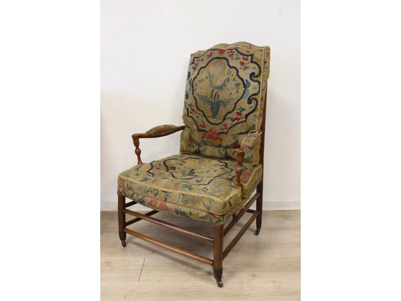 FAUTEUIL type bonne-femme en chêne tourné,...