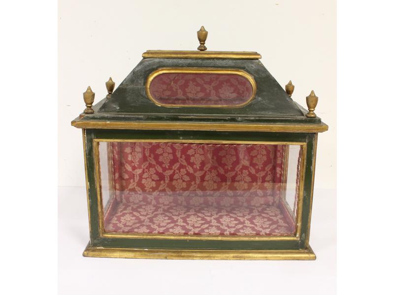 BOÎTE DE RELIQUAIRE ou CHÂSSE en bois à trois...
