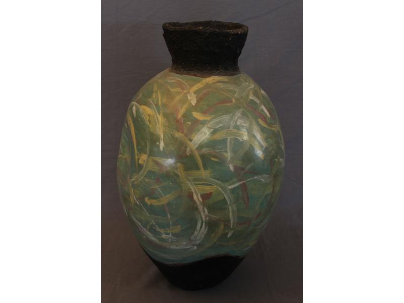 GRAND VASE ovoïde à haut col en terre cuite...