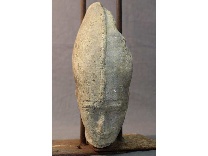 TÊTE DE SOUVERAIN EGYPTIEN en pierre tai...