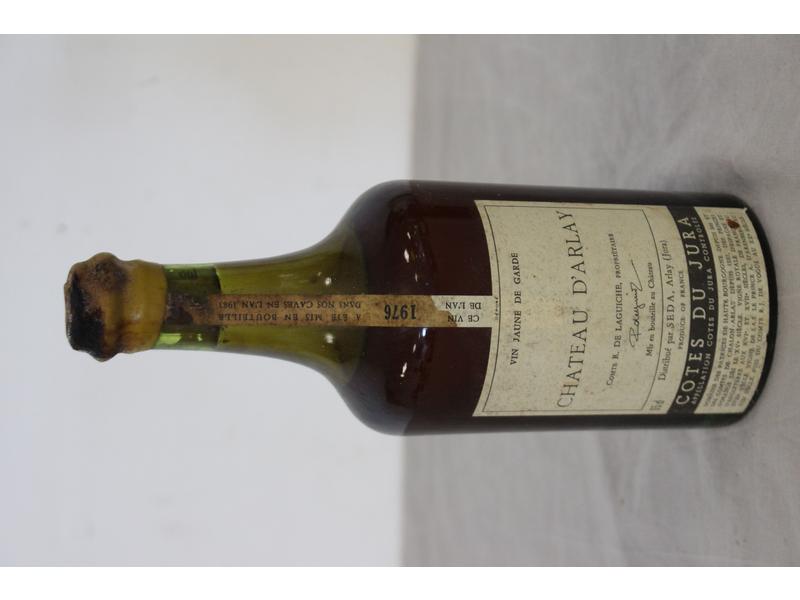 1 Blle VIN JAUNE mise Ch. d'Arlay 1976