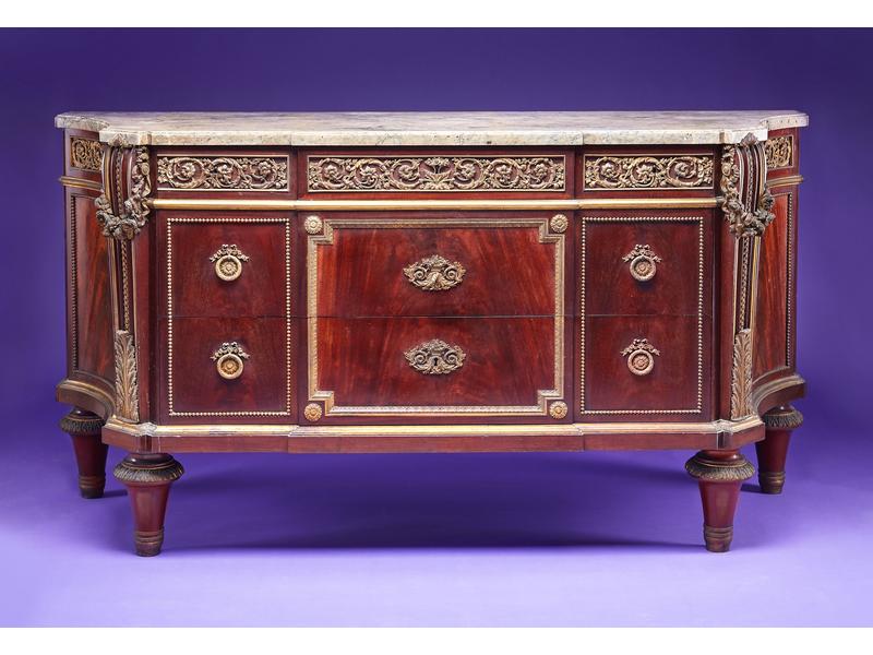 SPECTACULAIRE COMMODE à côtés concaves et...